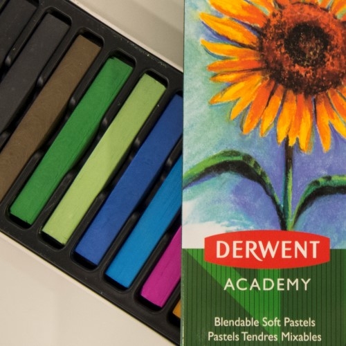 Derwent Pasteller
