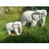 ELEFANT MED HVIDE STØDTÆNDER  I GRANIT